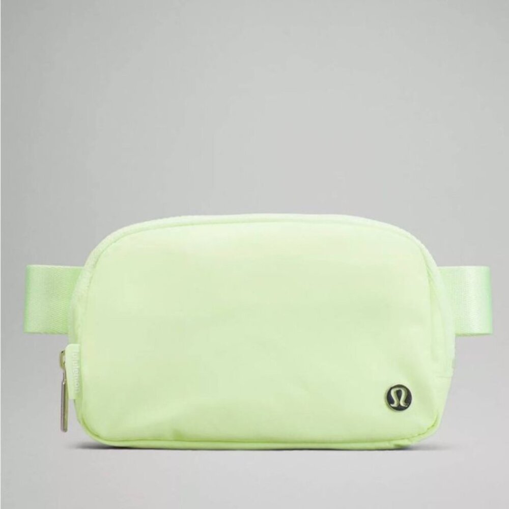 NWT Lululemon Everywhere Belt Bag *1L - Faded Zap